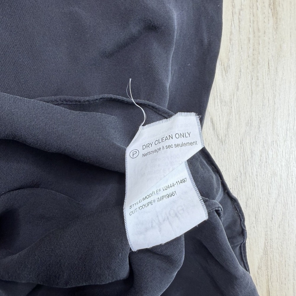 Vince Women's 100% Silk Front Pullover Blouse Top Black Size Medium - Picture 9 of 15